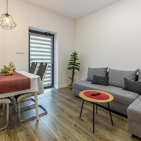 Apartamenty Belska Centrum Ustrzyki Dolne Exterior photo